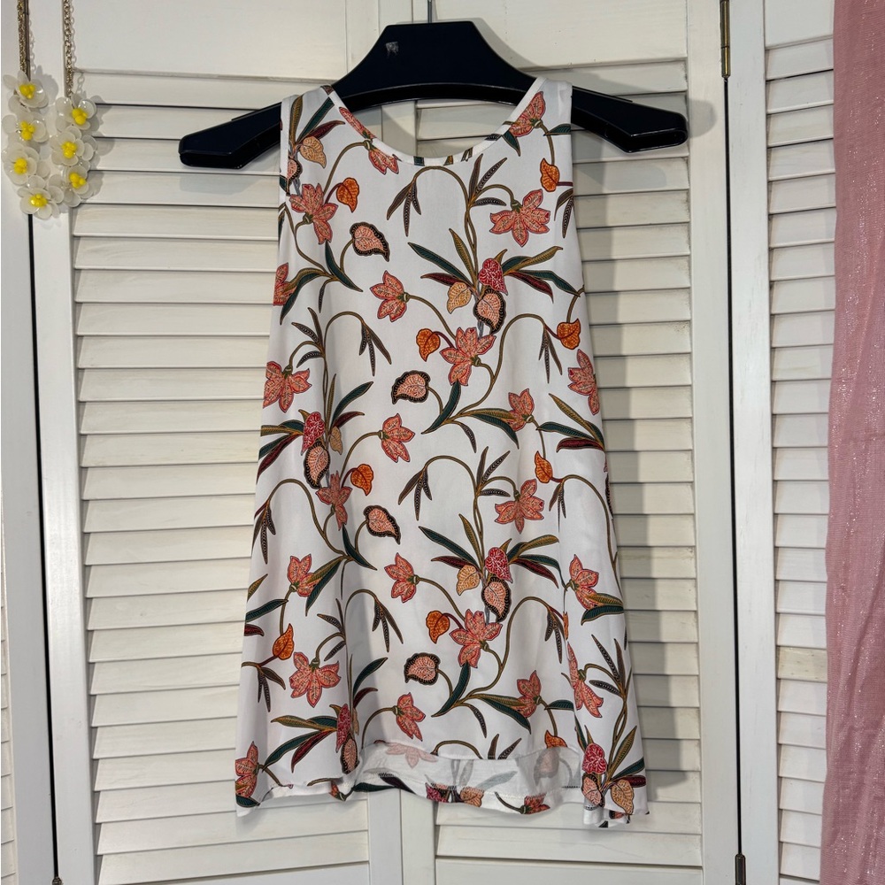 LOFT Elegant Flowing Tank Top in White with Coral and Green Flower Accents